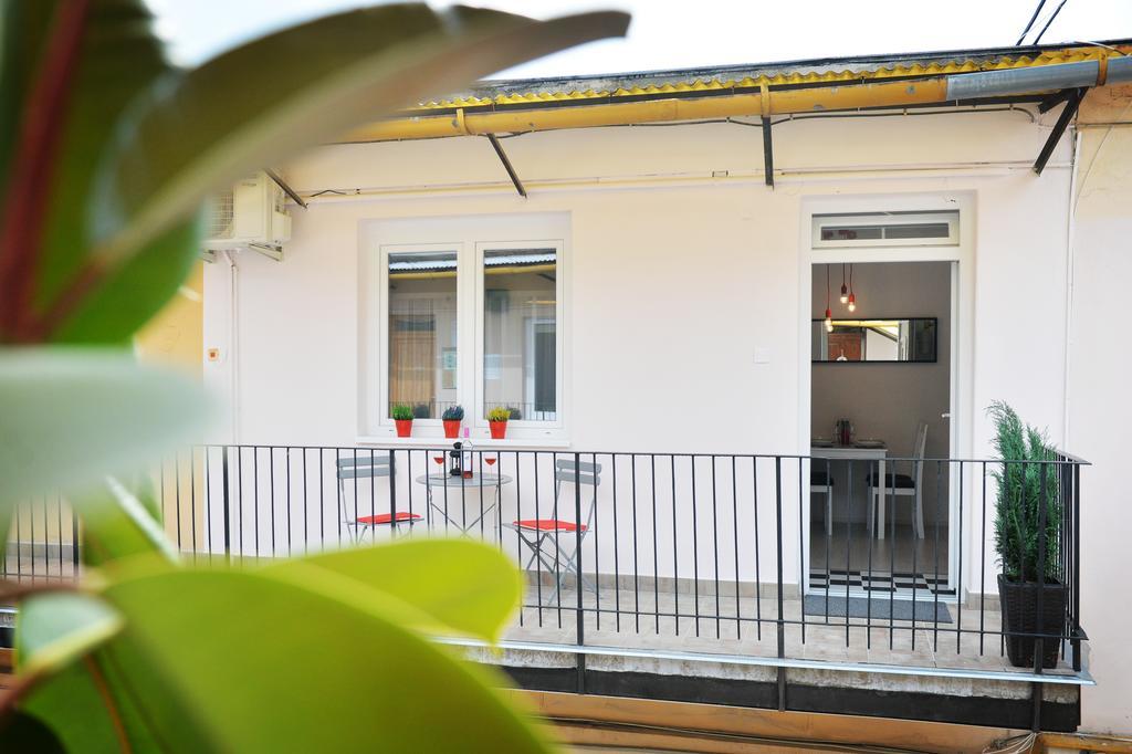 Enjoy Apartman Егер Екстериор снимка